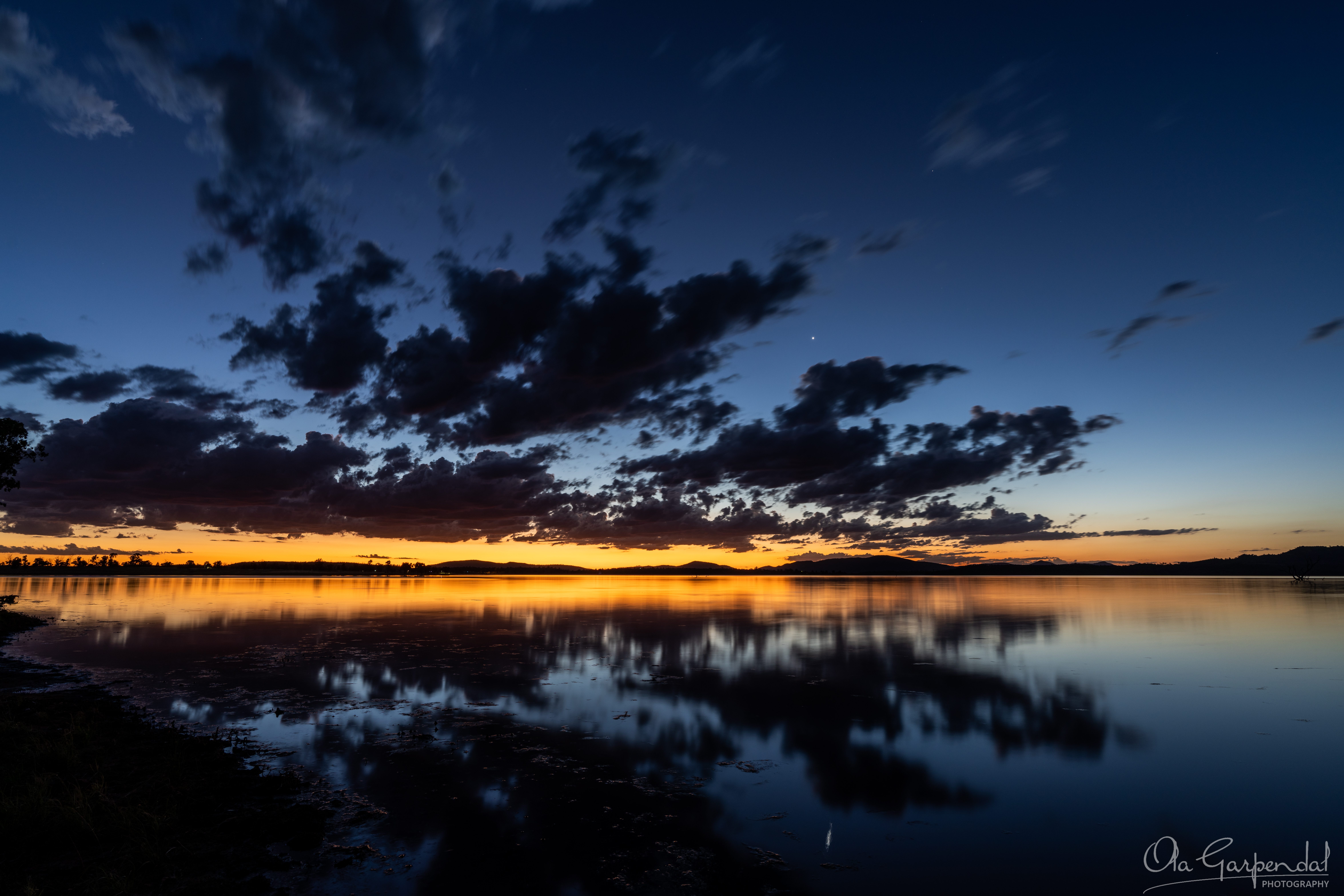 Sunset Star Lake Keepit Night