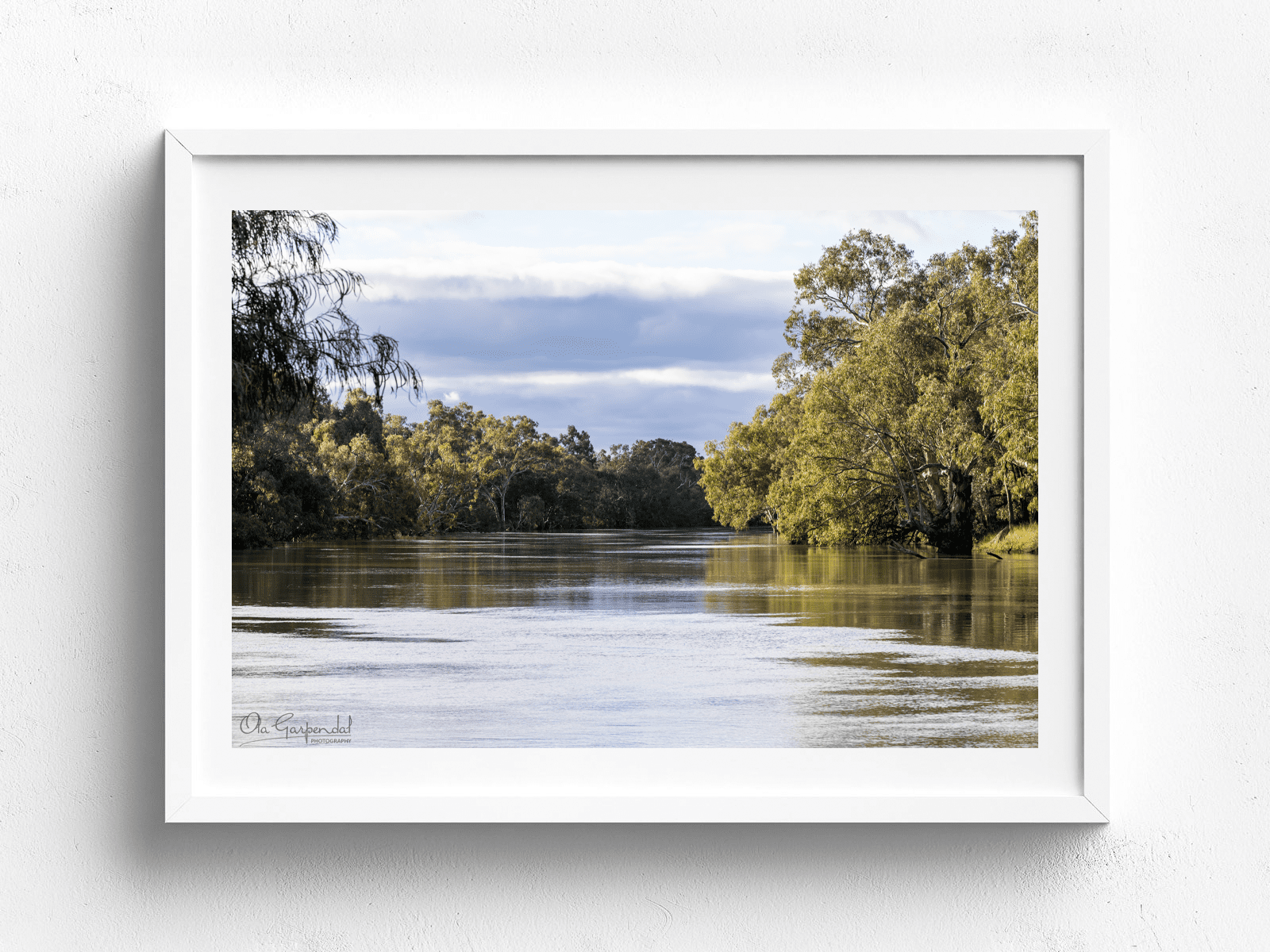 Darling River Tranquillity 2-3 L White Frame on small wall
